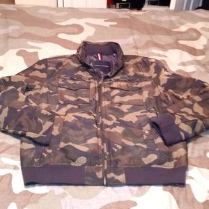 Tommy Hilfiger XL Camo Waterproof Jacket With Hood